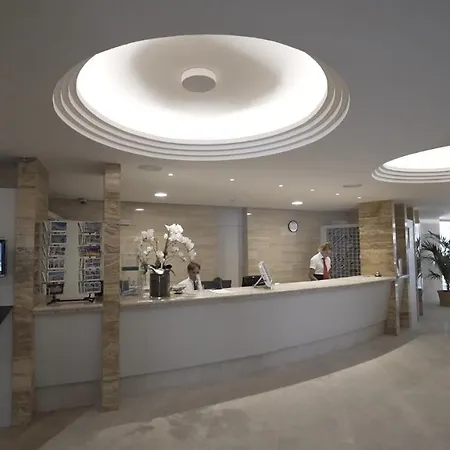 Hotel Girasol